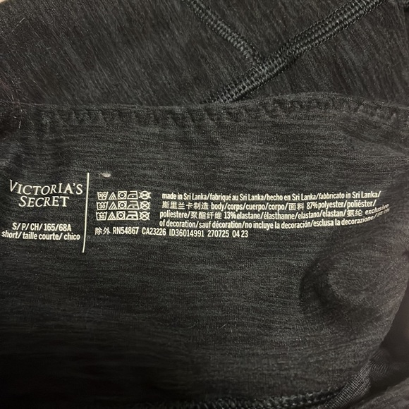 Victoria’s Secret essential pocket legging in heathered black, new, small - Picture 8 of 9